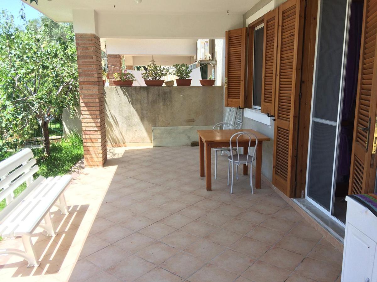 Casa Vacanze La Tuia Castellabate Exterior foto